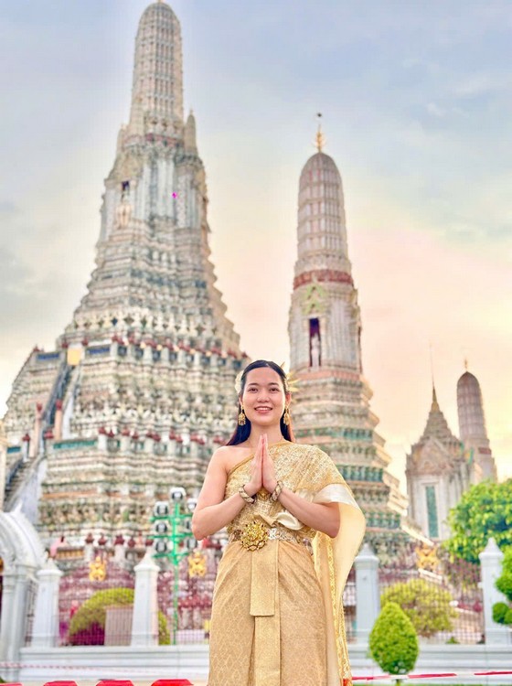 Ms Hương