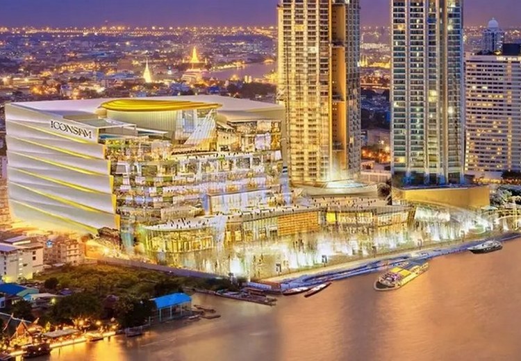 Toàn cảnh ICONSIAM bên sông Chao Phraya lúc lên đèn